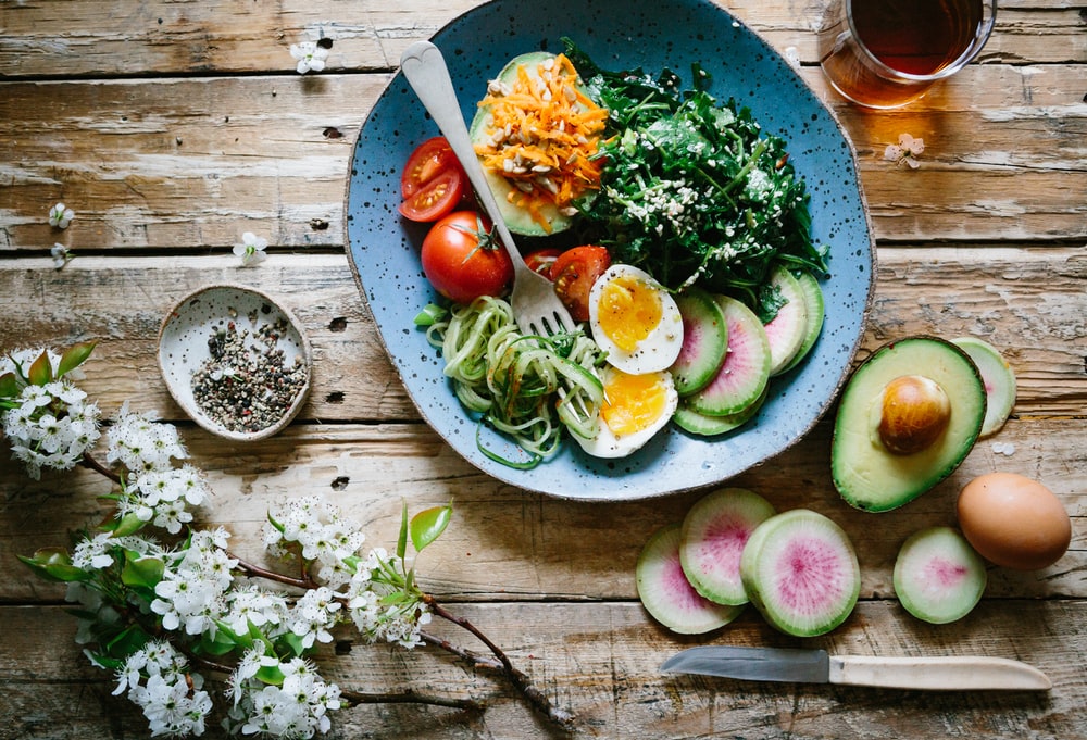 Relación entre la caída de cabello y la alimentación