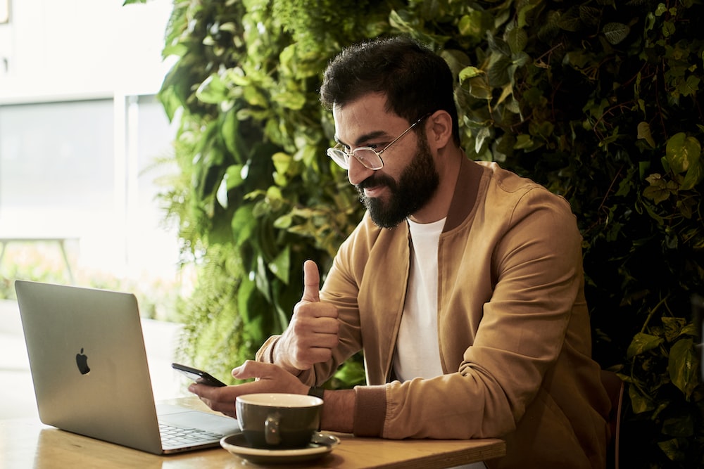 Cuándo volver al trabajo tras un injerto capilar